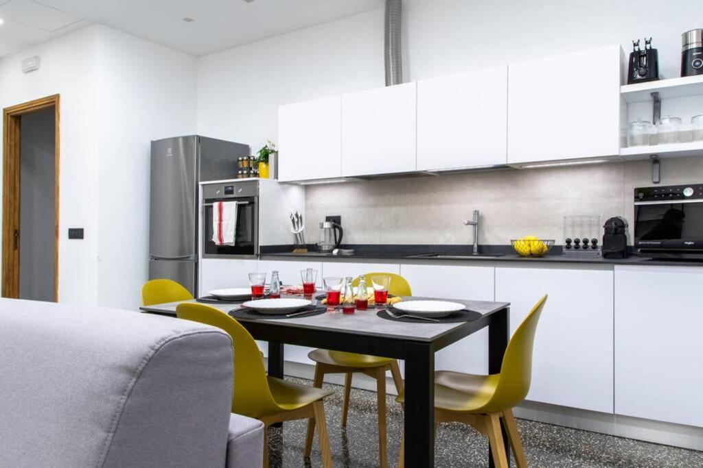 Largodoria - Viaarchivolto, Box Auto Privato Incluso Apartment Албенга Екстериор снимка