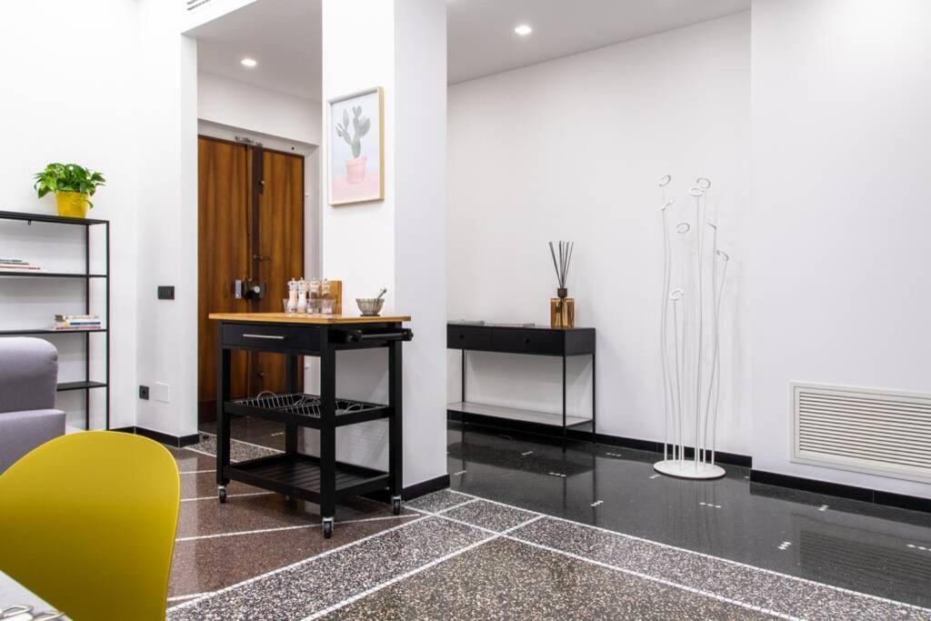 Largodoria - Viaarchivolto, Box Auto Privato Incluso Apartment Албенга Екстериор снимка