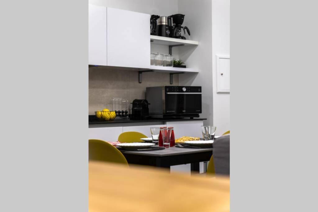 Largodoria - Viaarchivolto, Box Auto Privato Incluso Apartment Албенга Екстериор снимка